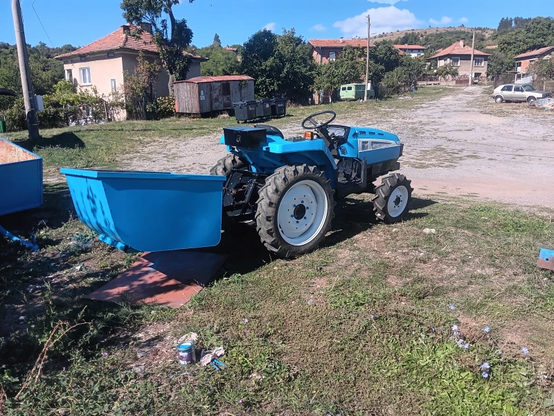 Трактор ISEKI, снимка 5 - Селскостопанска техника - 52230050