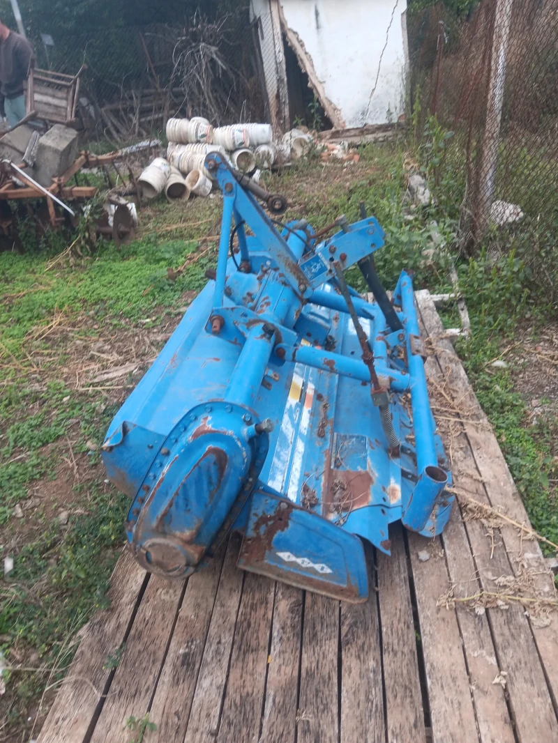 Трактор ISEKI, снимка 8 - Селскостопанска техника - 52230050