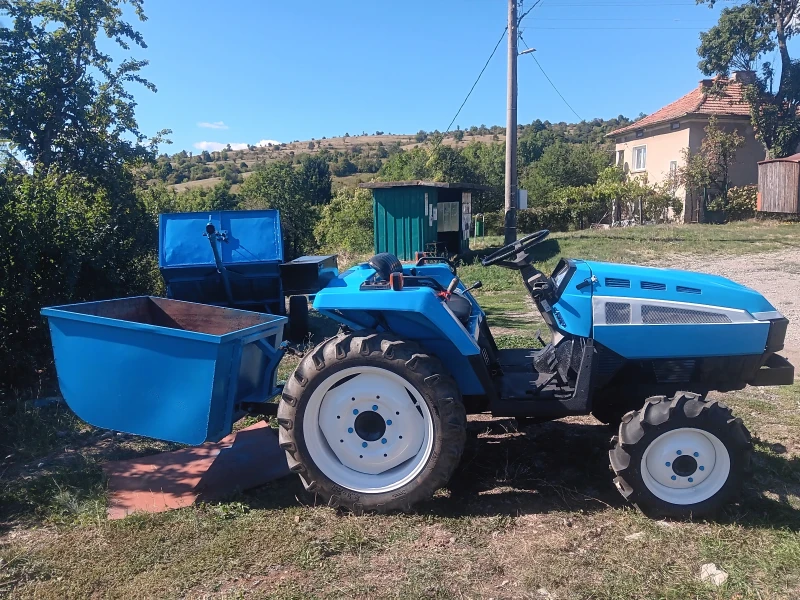 Трактор ISEKI, снимка 3 - Селскостопанска техника - 52230050