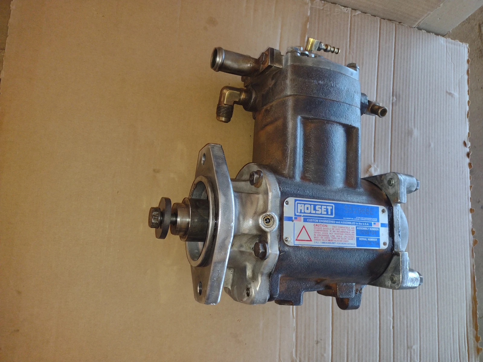 Компресор HOLSET, снимка 2 - Части - 55105541