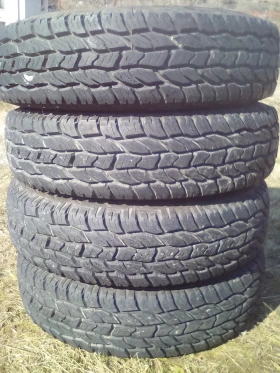 Гуми Летни 235/85R16, снимка 1 - Гуми и джанти - 49276442