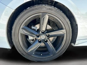 Nissan Sentra SR FWD, снимка 8