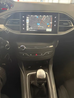 Peugeot 308, снимка 12