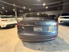 Tesla Model 3 * RWD * CARFAX * БЕЗ ПЪРВОНАЧАЛНА ВНОСКА, снимка 4