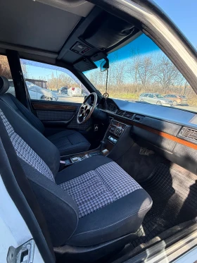 Mercedes-Benz 124 Е300 - 4000 € / 7823.32 лв. - 82228952 8