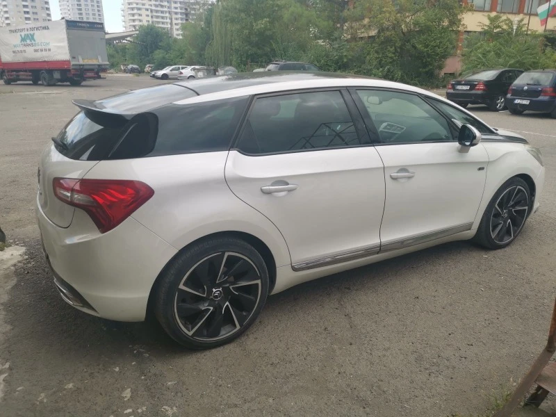 DS DS 5 DS5, снимка 9 - Автомобили и джипове - 47431650