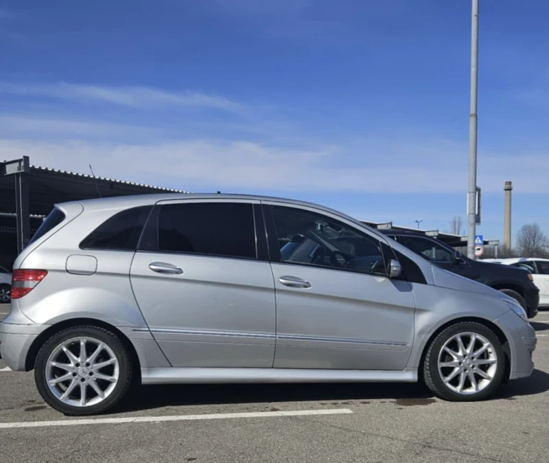 Mercedes-Benz B 200, снимка 2 - Автомобили и джипове - 49430654