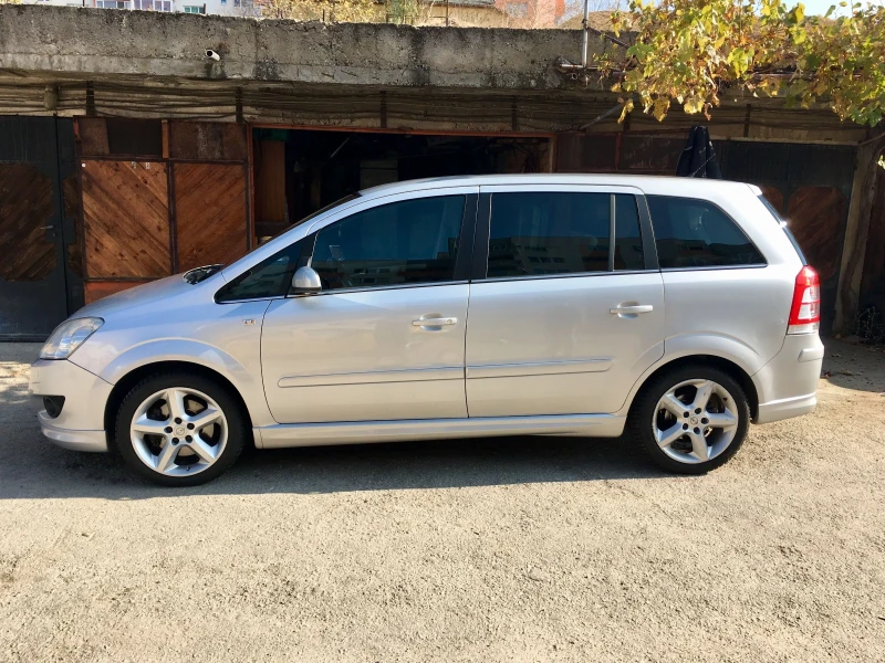 Opel Zafira 1.9 cdti 150cc.Космо, снимка 3 - Автомобили и джипове - 49440529