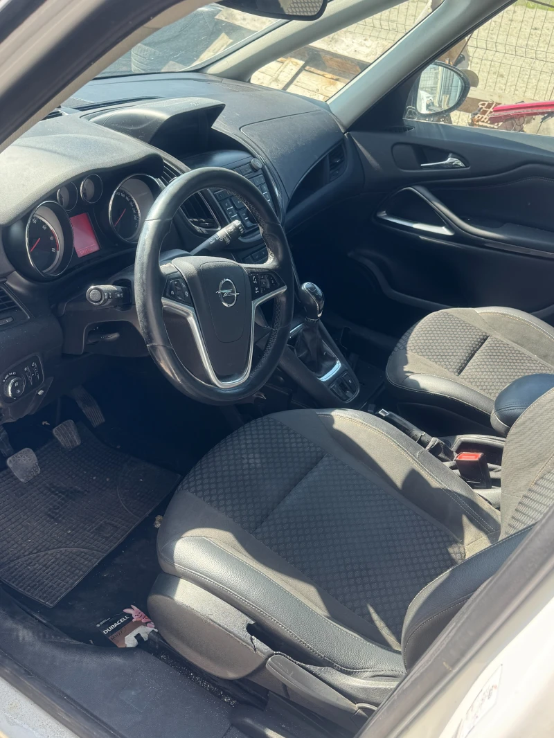 Opel Zafira 1.6-T Метан/B16XNT, снимка 5 - Автомобили и джипове - 50030685