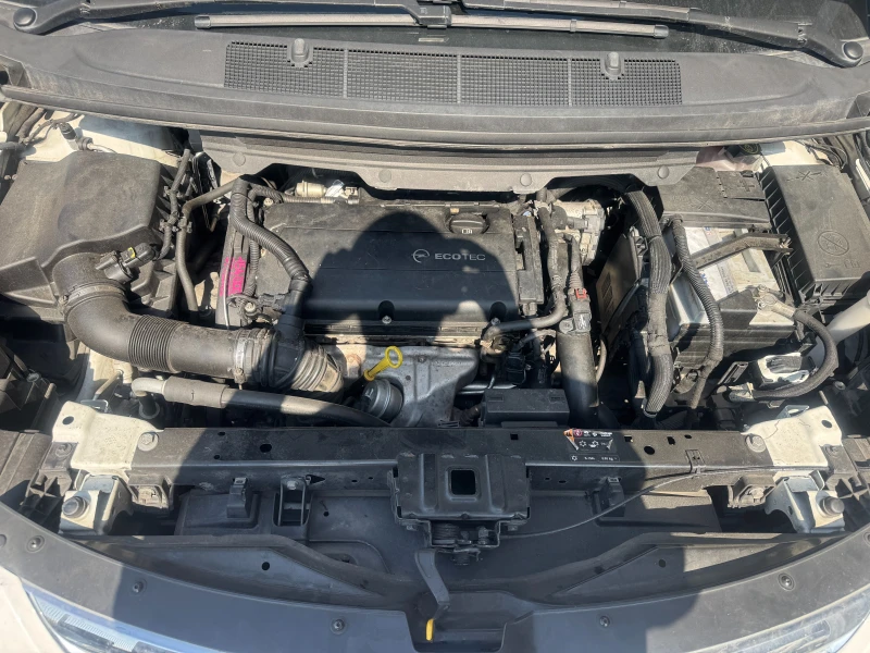 Opel Zafira 1.6-T Метан/B16XNT, снимка 7 - Автомобили и джипове - 50030685