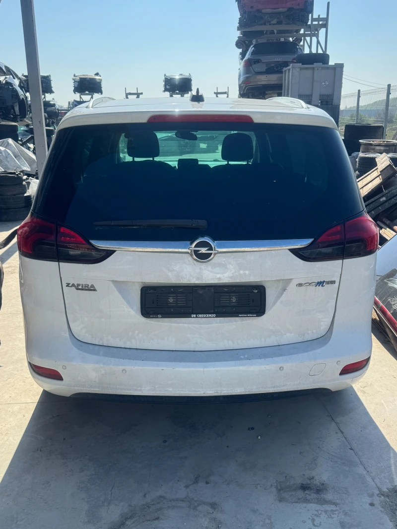 Opel Zafira 1.6-T Метан/B16XNT, снимка 3 - Автомобили и джипове - 50030685