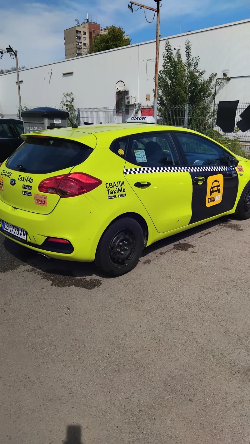 Kia Ceed, снимка 6 - Автомобили и джипове - 50215798