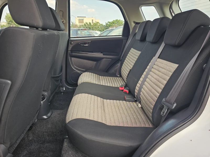 Fiat Sedici 1.6i, 120к.с., GPL, 4х4 , снимка 10 - Автомобили и джипове - 50730876