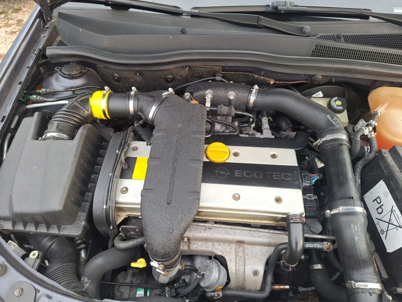 Opel Astra 2.0 TURBO , снимка 15 - Автомобили и джипове - 52532774