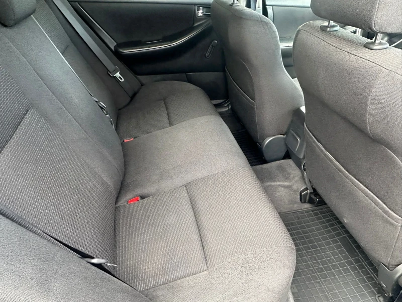 Toyota Corolla 1, 400VVTI EURO4 , снимка 11 - Автомобили и джипове - 52691548