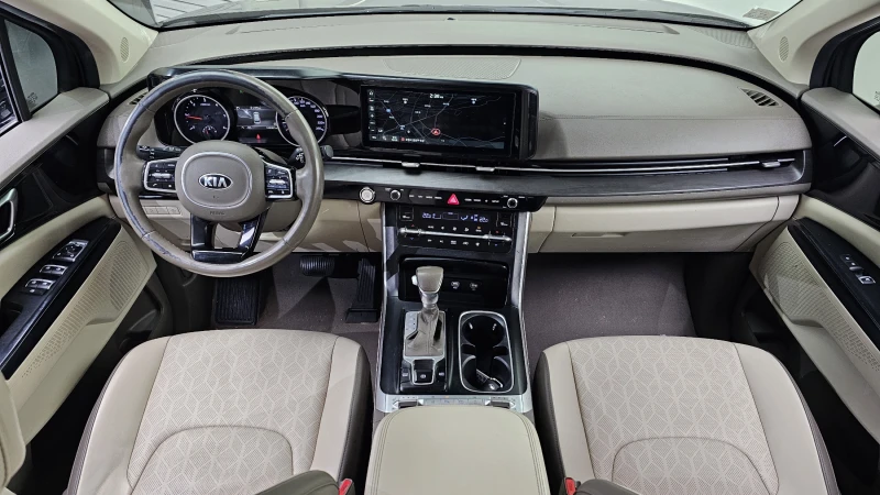 Kia Carnival 4th generation 9 Seater, снимка 5 - Автомобили и джипове - 52693431