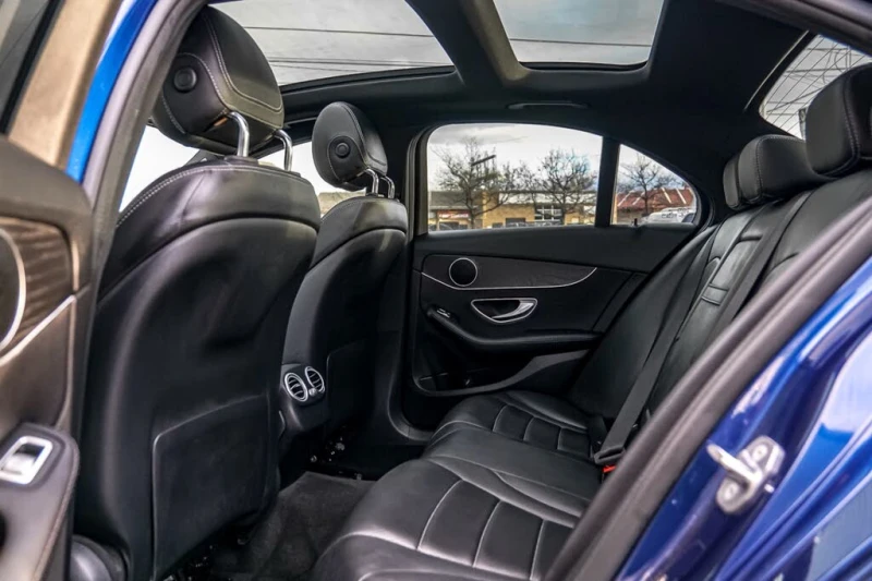 Mercedes-Benz C 300 Sedan* 4MATIC* АвтоКредит* (ЦЕНА ДО БГ), снимка 10 - Автомобили и джипове - 53207267