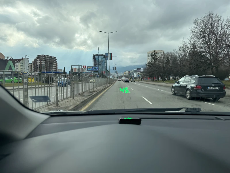 Toyota Corolla, снимка 6 - Автомобили и джипове - 53322697