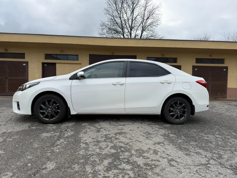 Toyota Corolla, снимка 3 - Автомобили и джипове - 53322697