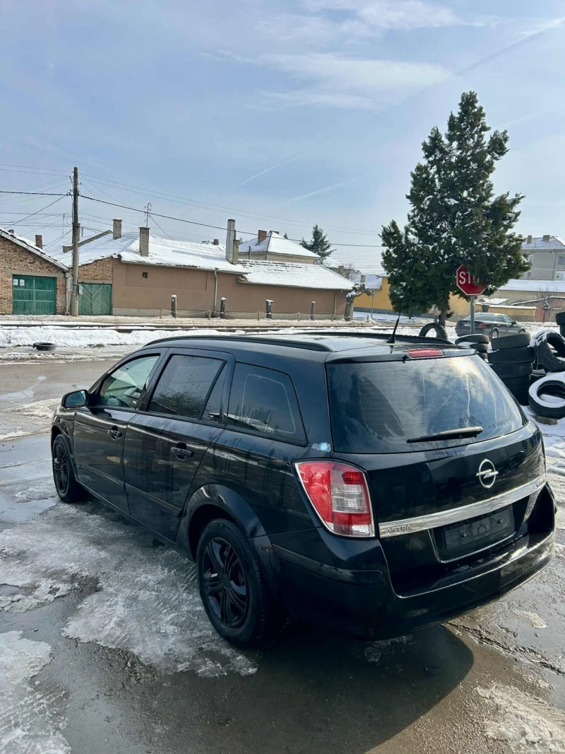 Opel Astra 1.3 ecoflex 90k.c, снимка 4 - Автомобили и джипове - 53367416