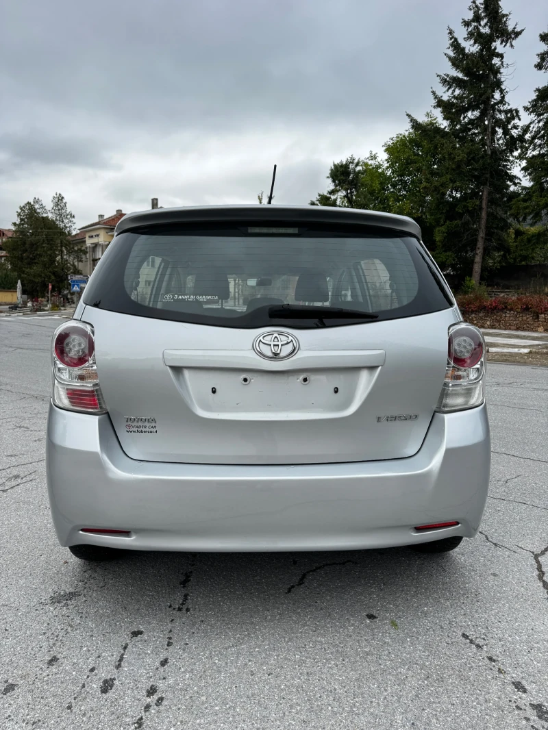 Toyota Verso 2.0 D-4-D Face, снимка 4 - Автомобили и джипове - 53557483