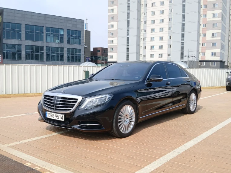 Mercedes-Benz S 500 DISTR | DVD, снимка 6 - Автомобили и джипове - 55015076