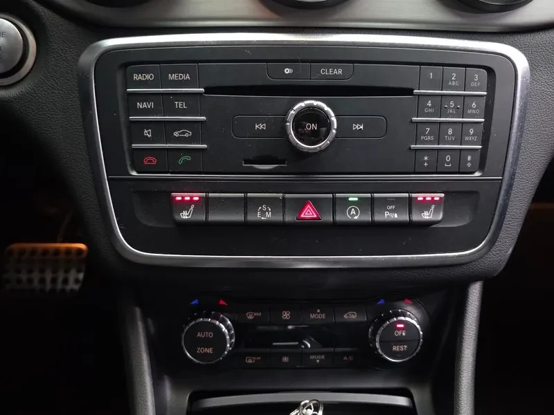 Mercedes-Benz CLA 250 4MATIC - САМО 30% АВАНС, снимка 16 - Автомобили и джипове - 56020176