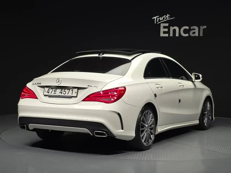 Mercedes-Benz CLA 250 4MATIC - САМО 30% АВАНС, снимка 2 - Автомобили и джипове - 56020176