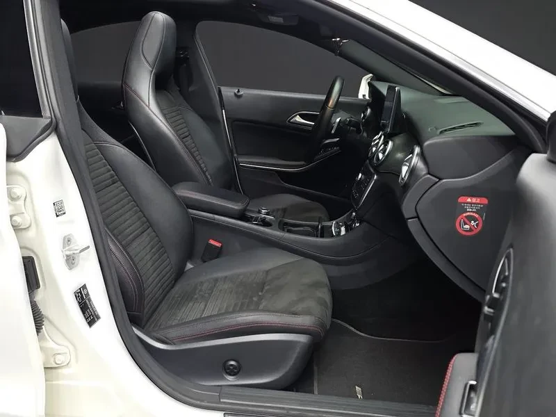 Mercedes-Benz CLA 250 4MATIC - САМО 30% АВАНС, снимка 11 - Автомобили и джипове - 56020176