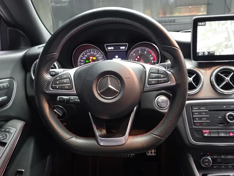 Mercedes-Benz CLA 250 4MATIC - САМО 30% АВАНС, снимка 13 - Автомобили и джипове - 56020176