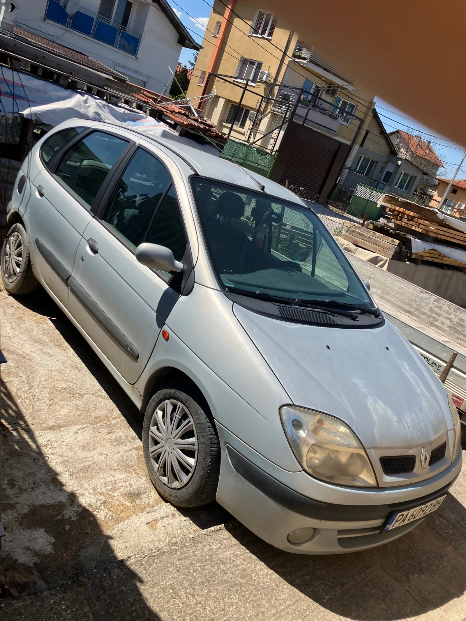 Renault Scenic  - изображение 2