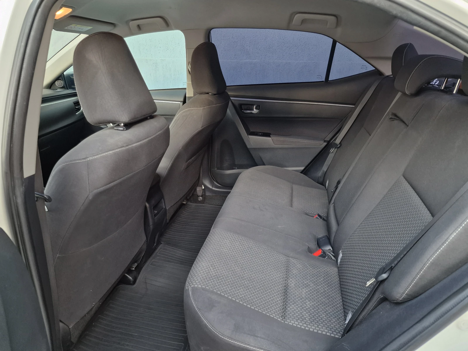 Toyota Corolla 1.6 Luna  LPG | Mobile.bg   13