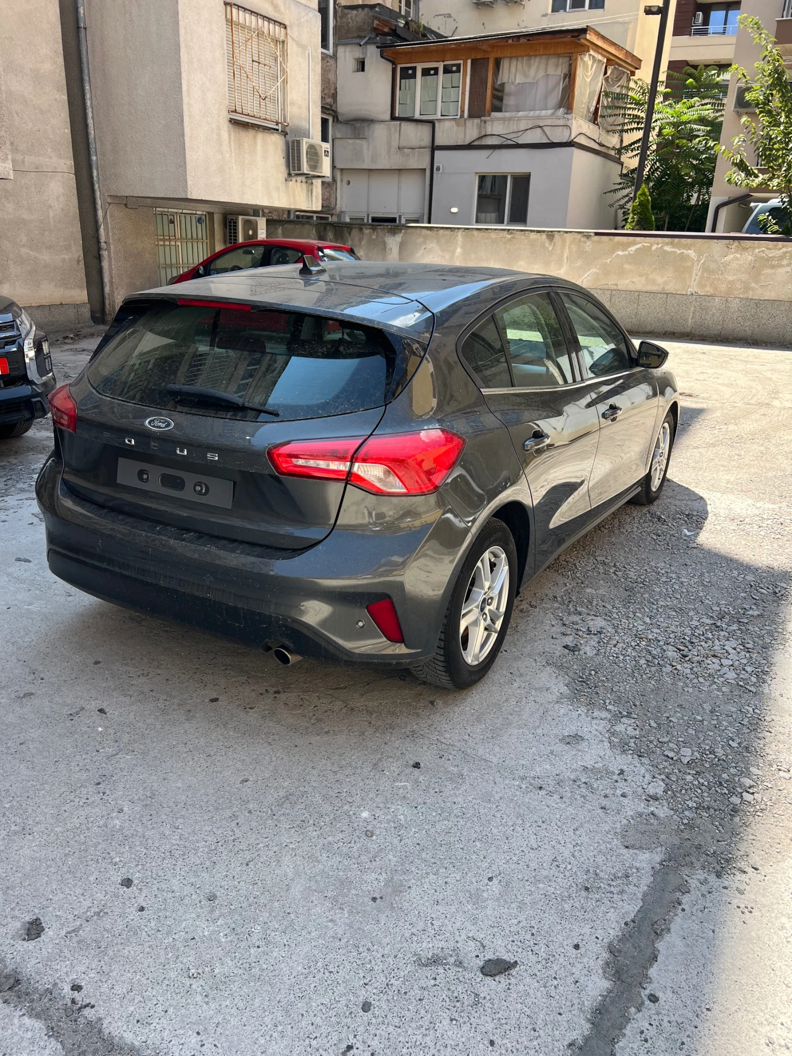 Ford Focus 1.5 - изображение 5