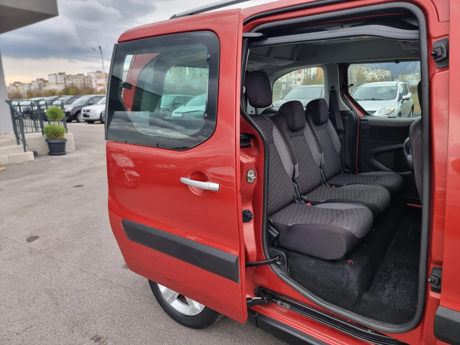 Peugeot Partner 1.6I TEPEE | Mobile.bg   14