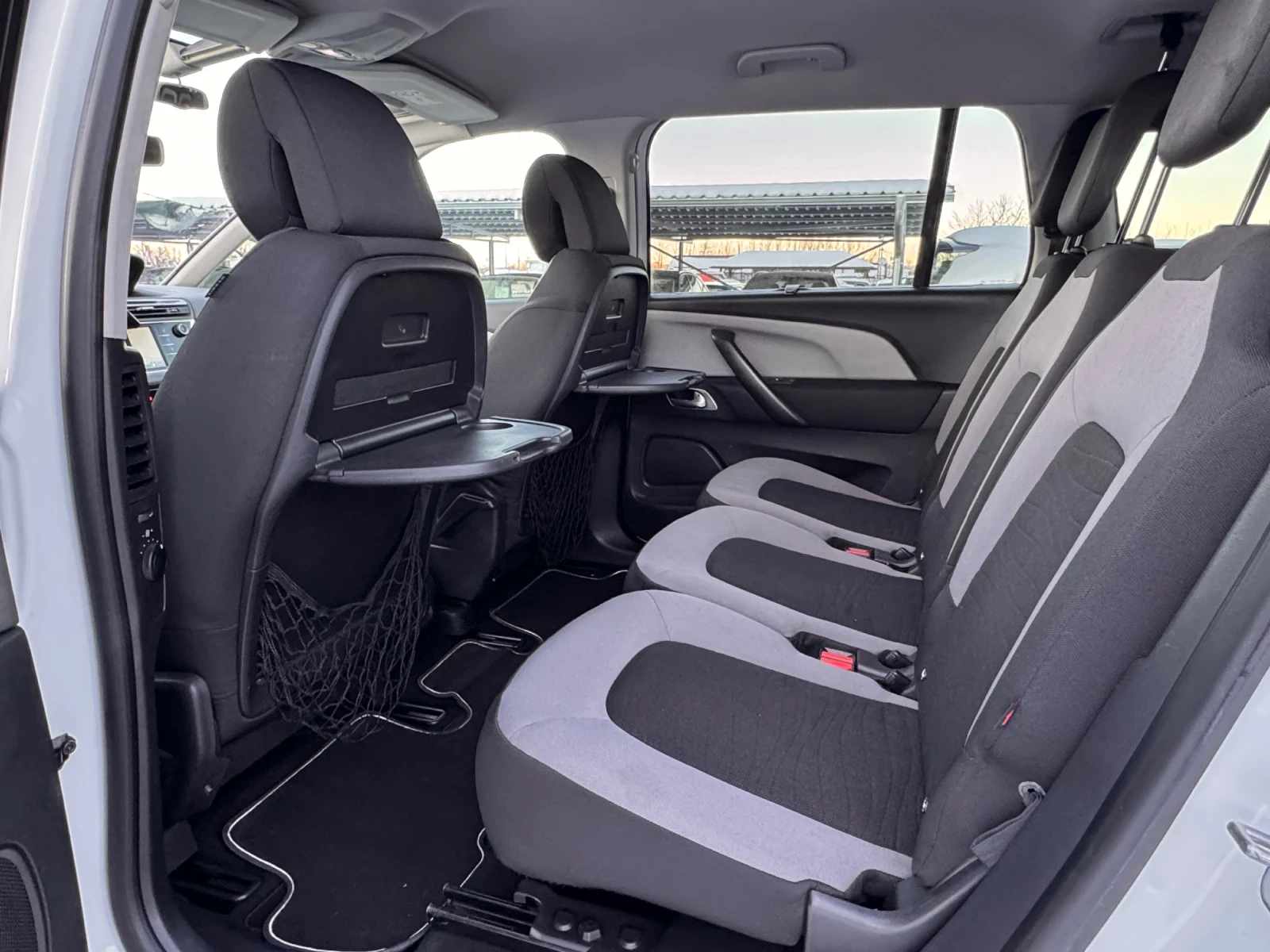 Citroen C4 Picasso 1.6HDI 6+ 1 120к.с. ИТАЛИЯ - изображение 10