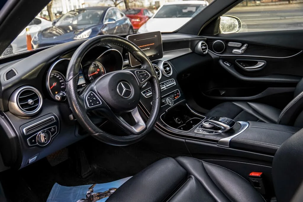 Mercedes-Benz C 300 Sedan* 4MATIC* АвтоКредит* (ЦЕНА ДО БГ) - изображение 7