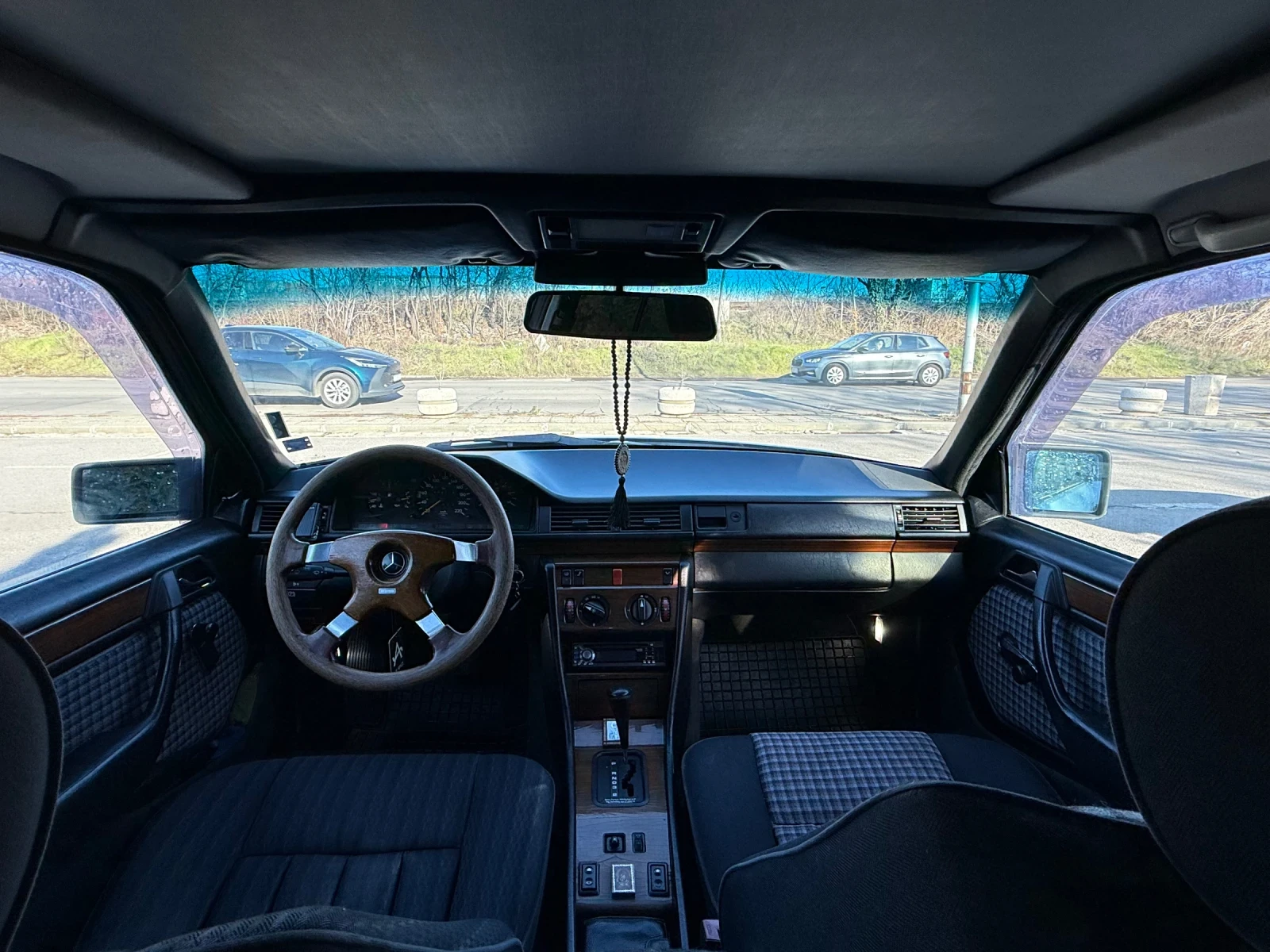 Mercedes-Benz 124 �300 | Mobile.bg � ����������� 11