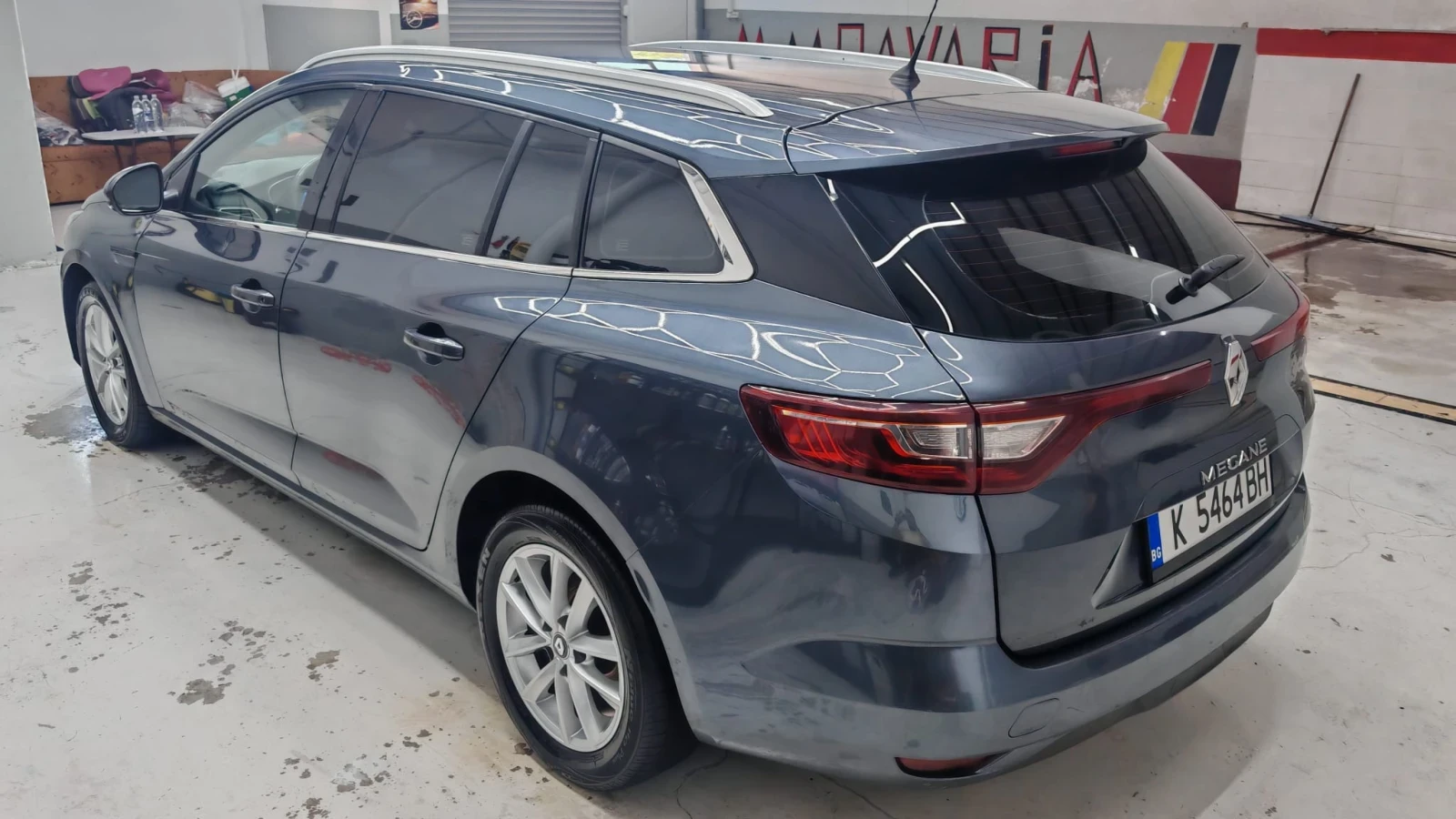 Renault Megane, снимка 2 - Автомобили и джипове - 54372242