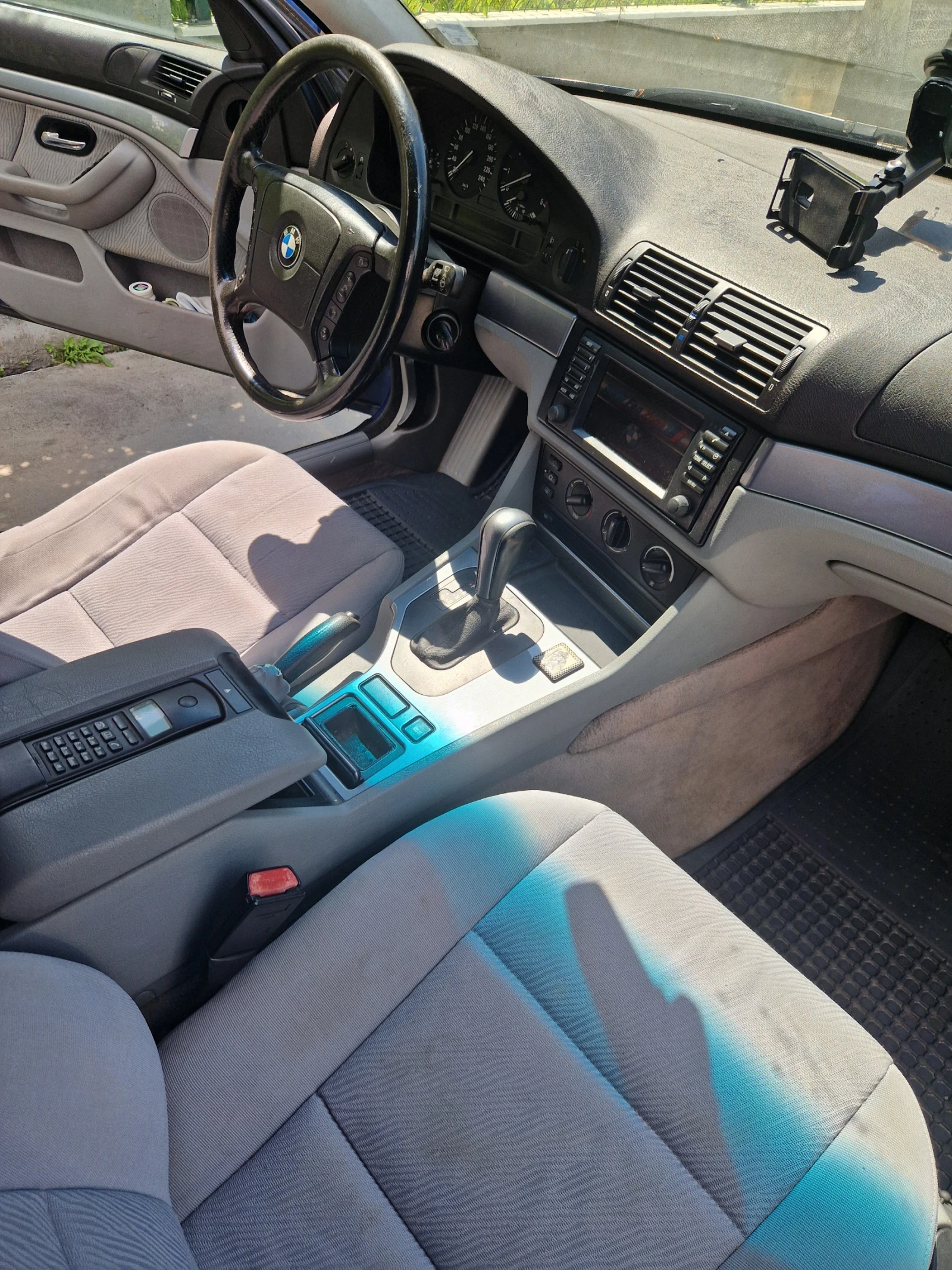 BMW 525, снимка 4 - Автомобили и джипове - 54820780
