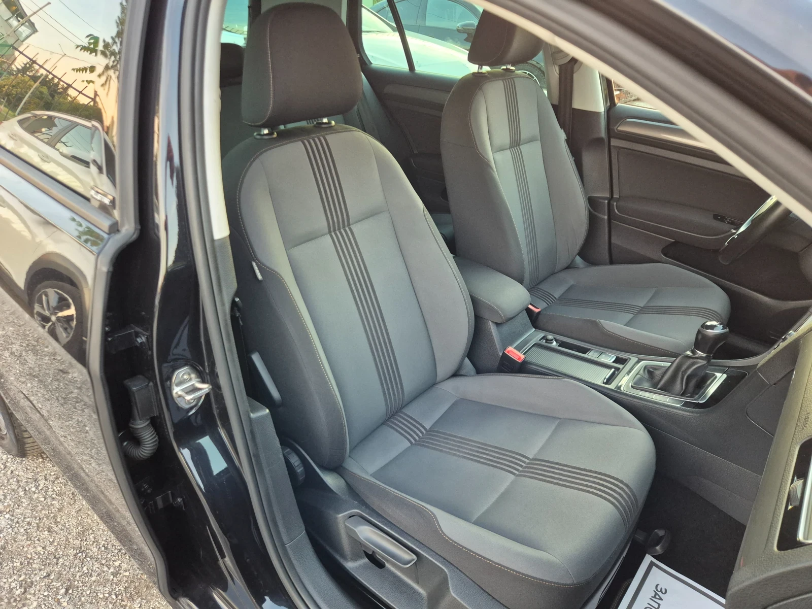 VW Golf 1.6TDI* ALLSTAR* NAVI* �������  | Mobile.bg � ����������� 14
