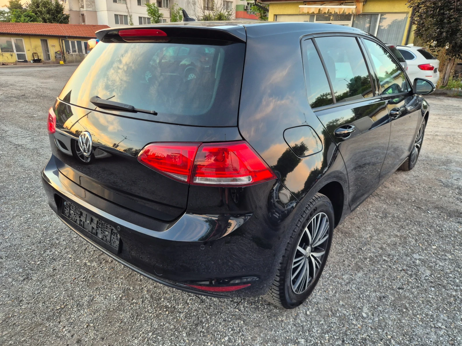 VW Golf 1.6TDI* ALLSTAR* NAVI* �������  | Mobile.bg � ����������� 4