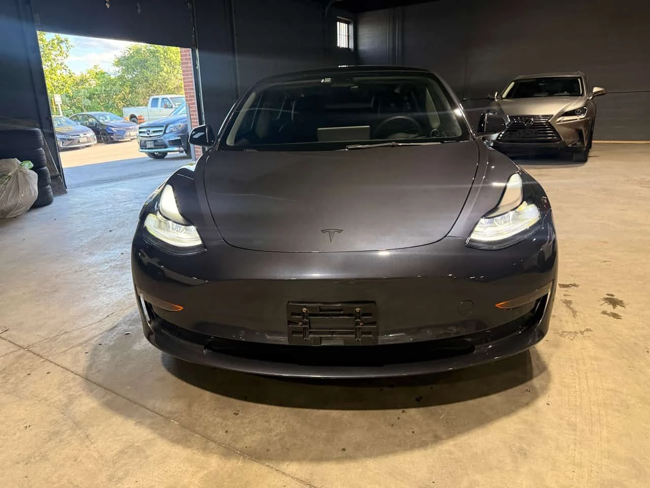 Tesla Model 3 * RWD * CARFAX * БЕЗ ПЪРВОНАЧАЛНА ВНОСКА, снимка 6 - Автомобили и джипове - 55015725
