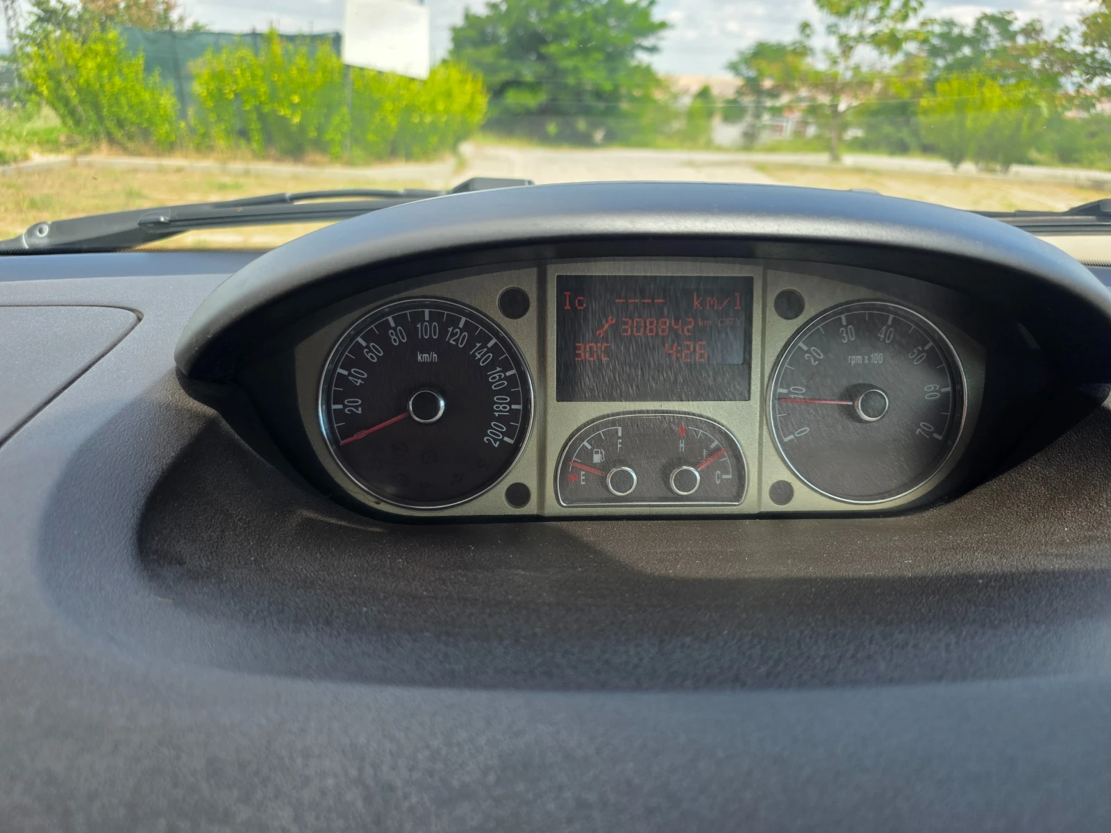 Lancia Musa 1.4i Facelift, снимка 12 - Автомобили и джипове - 55275524