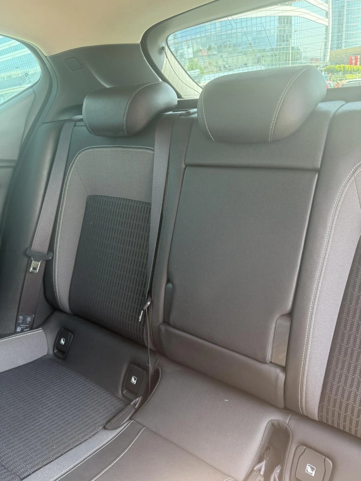 Opel Astra, снимка 8 - Автомобили и джипове - 55360797