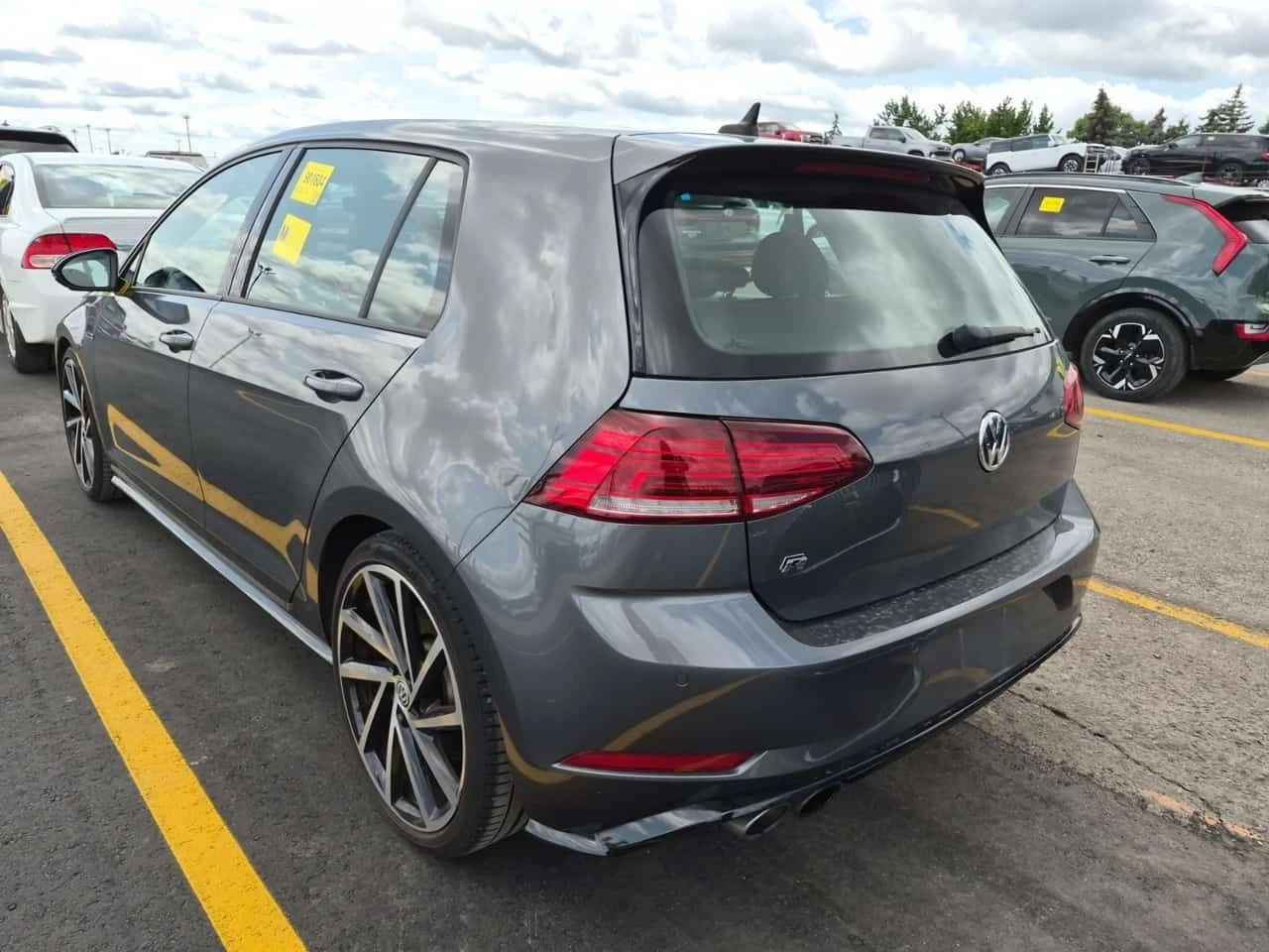 VW Golf R * CARFAX * Един собственик * Без инциденти * , снимка 4 - Автомобили и джипове - 55444476
