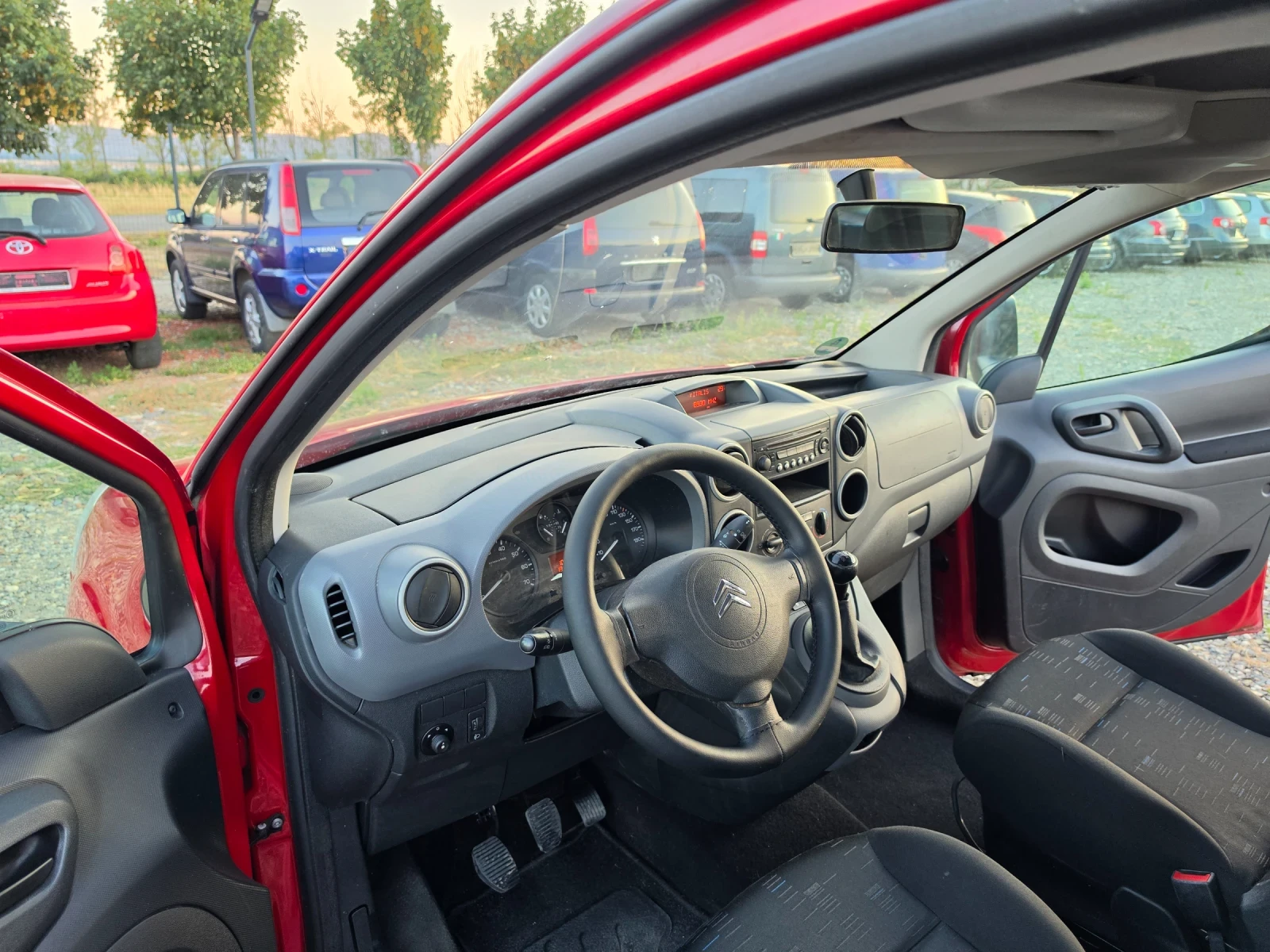 Citroen Berlingo 1.6 I 109 , снимка 10 - Автомобили и джипове - 55513540