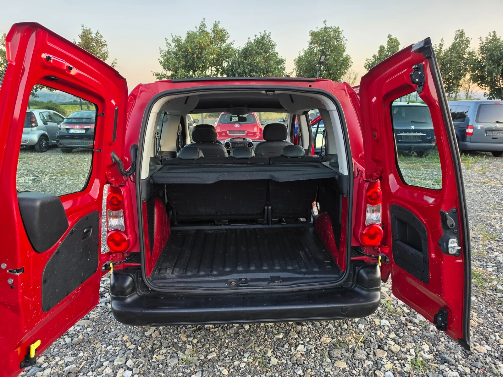 Citroen Berlingo 1.6 I 109 , снимка 15 - Автомобили и джипове - 55513540