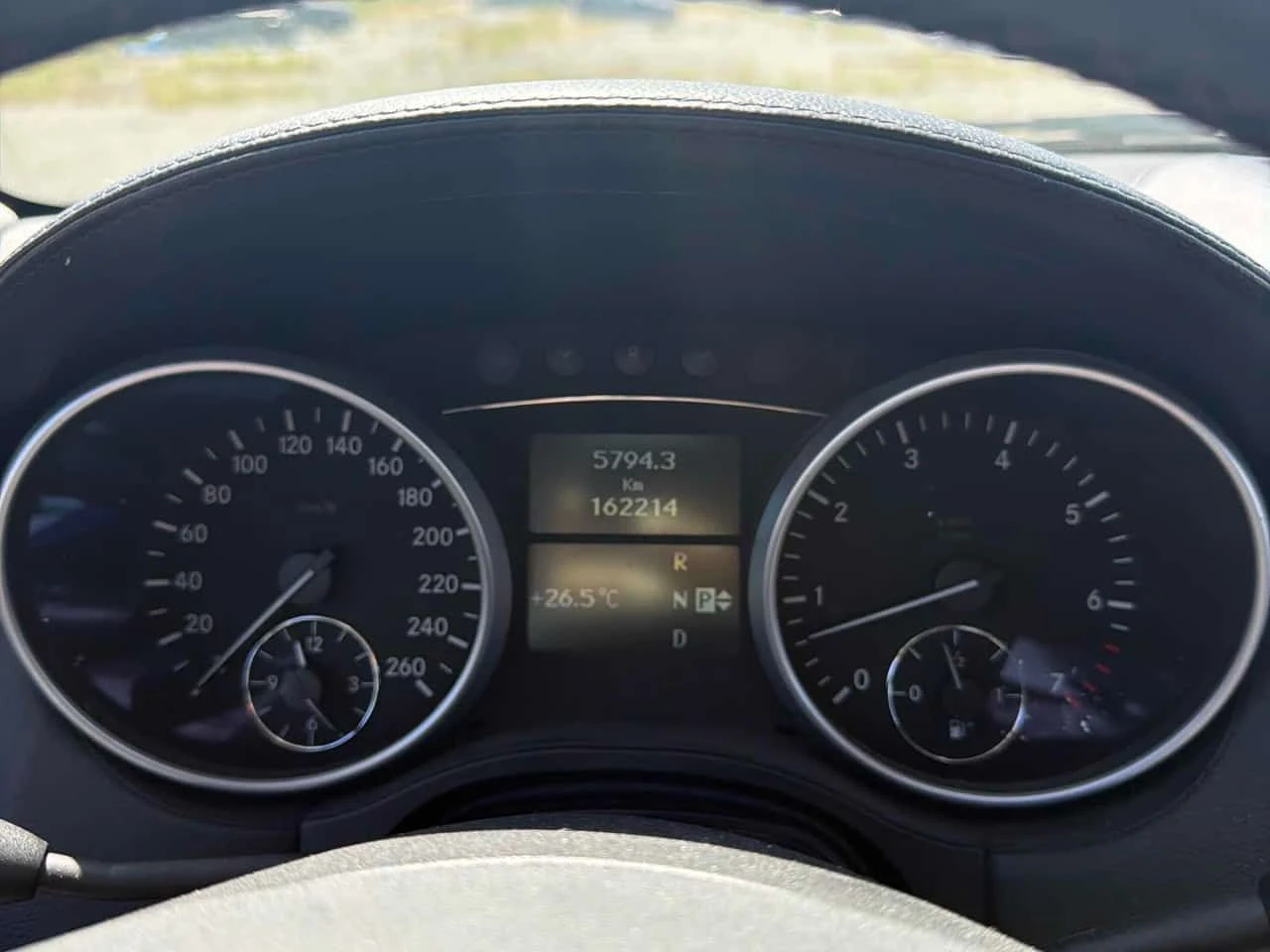 Mercedes-Benz ML 550 ОБДУХВАНЕ| ПАНОРАМА| KEYLESS| CARFAX, снимка 7 - Автомобили и джипове - 55561701