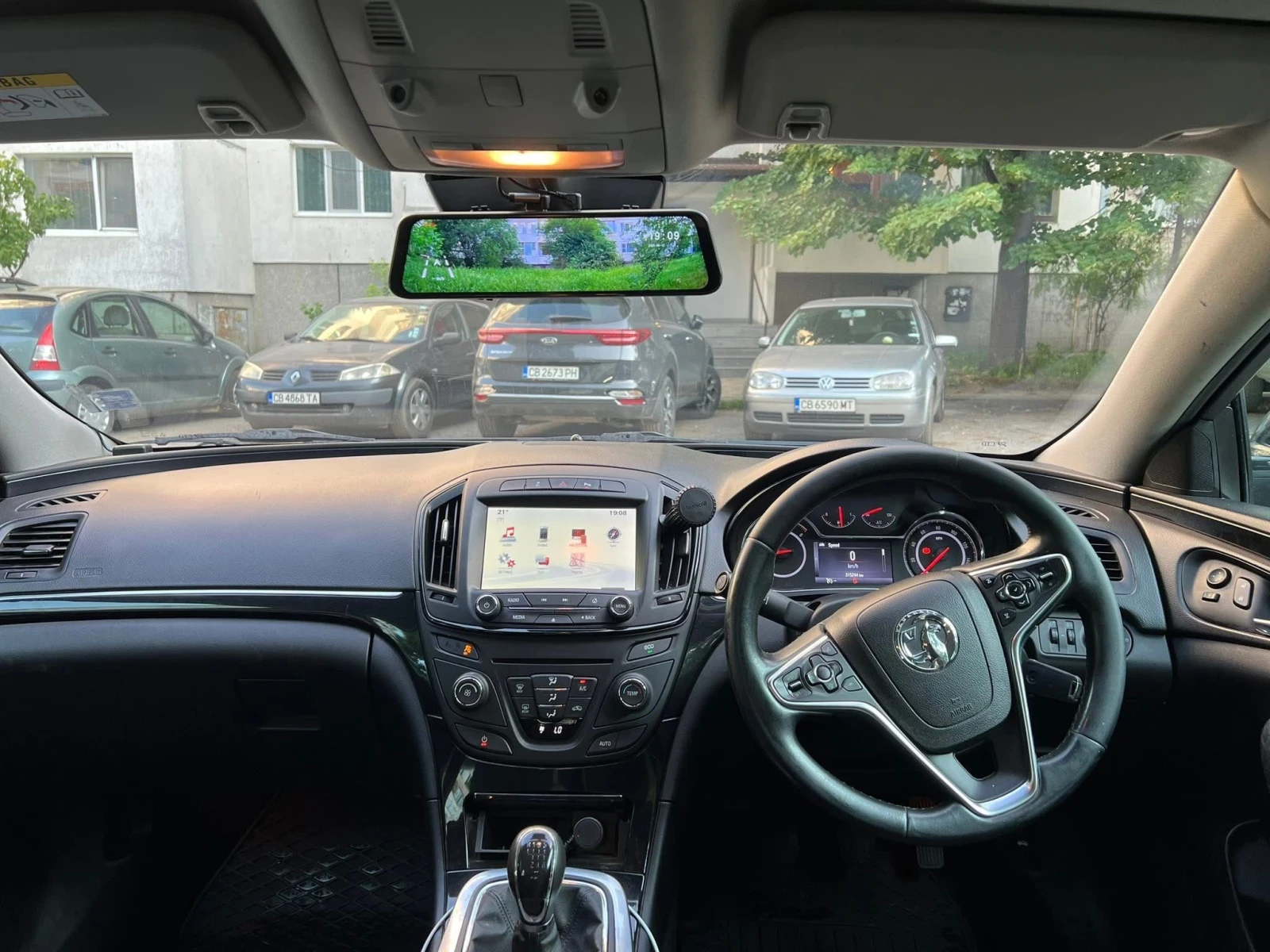 Opel Insignia, снимка 8 - Автомобили и джипове - 55689096
