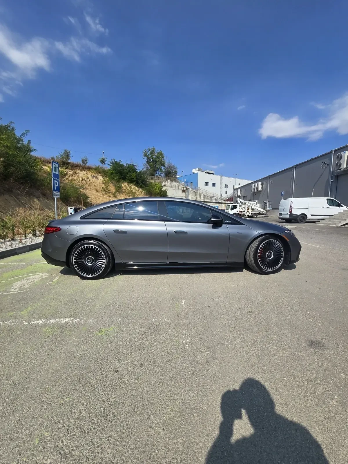 Mercedes-Benz EQS AMG 53 4MATIC+ , снимка 3 - Автомобили и джипове - 55967501